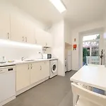 Guestready - Saldanha Building Garden Apartman *