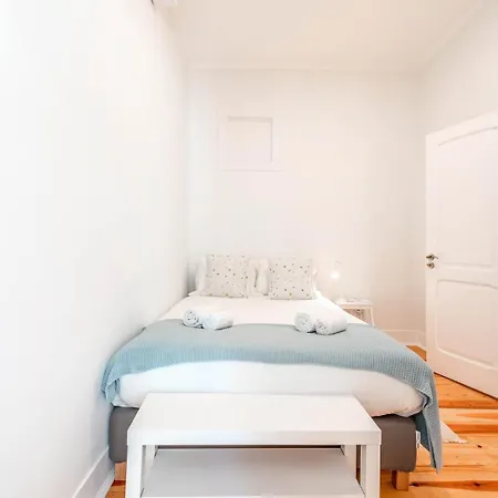 Guestready - Saldanha Building Garden Лісабон