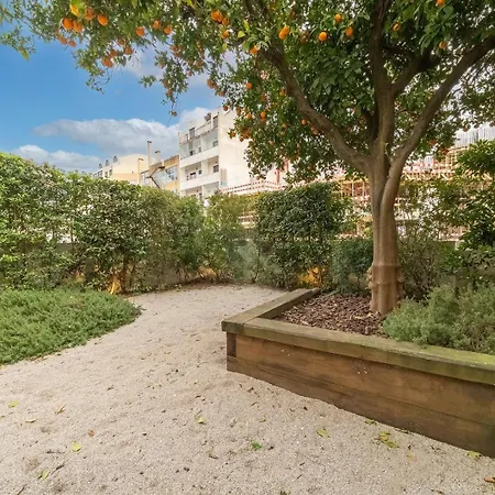 Guestready - Saldanha Building Garden Lisbon